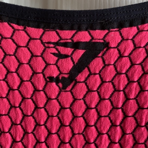 Gymshark Cerise Hex Pink and Black Tank Top - Picture 3 of 5